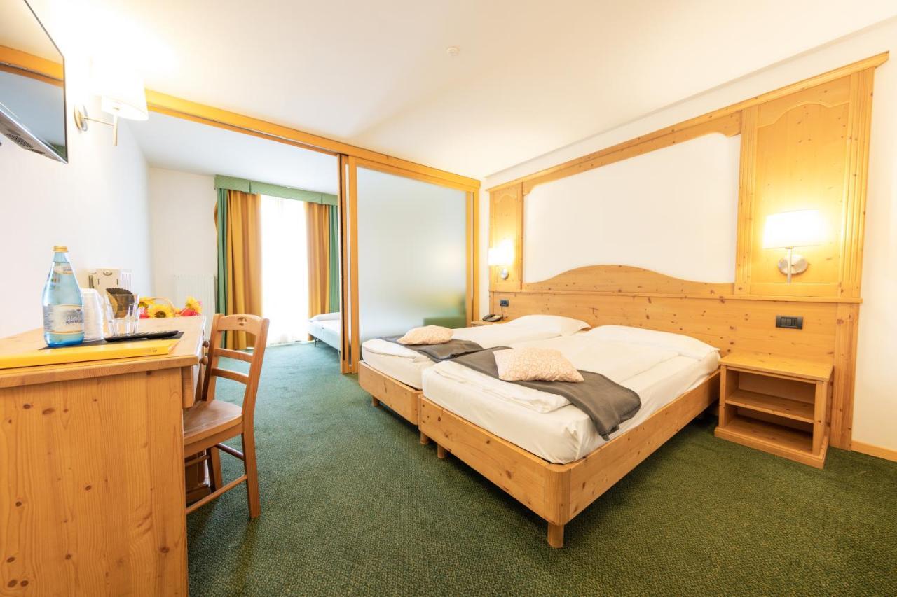 Alpine Mugon Hotel Vason Exteriör bild