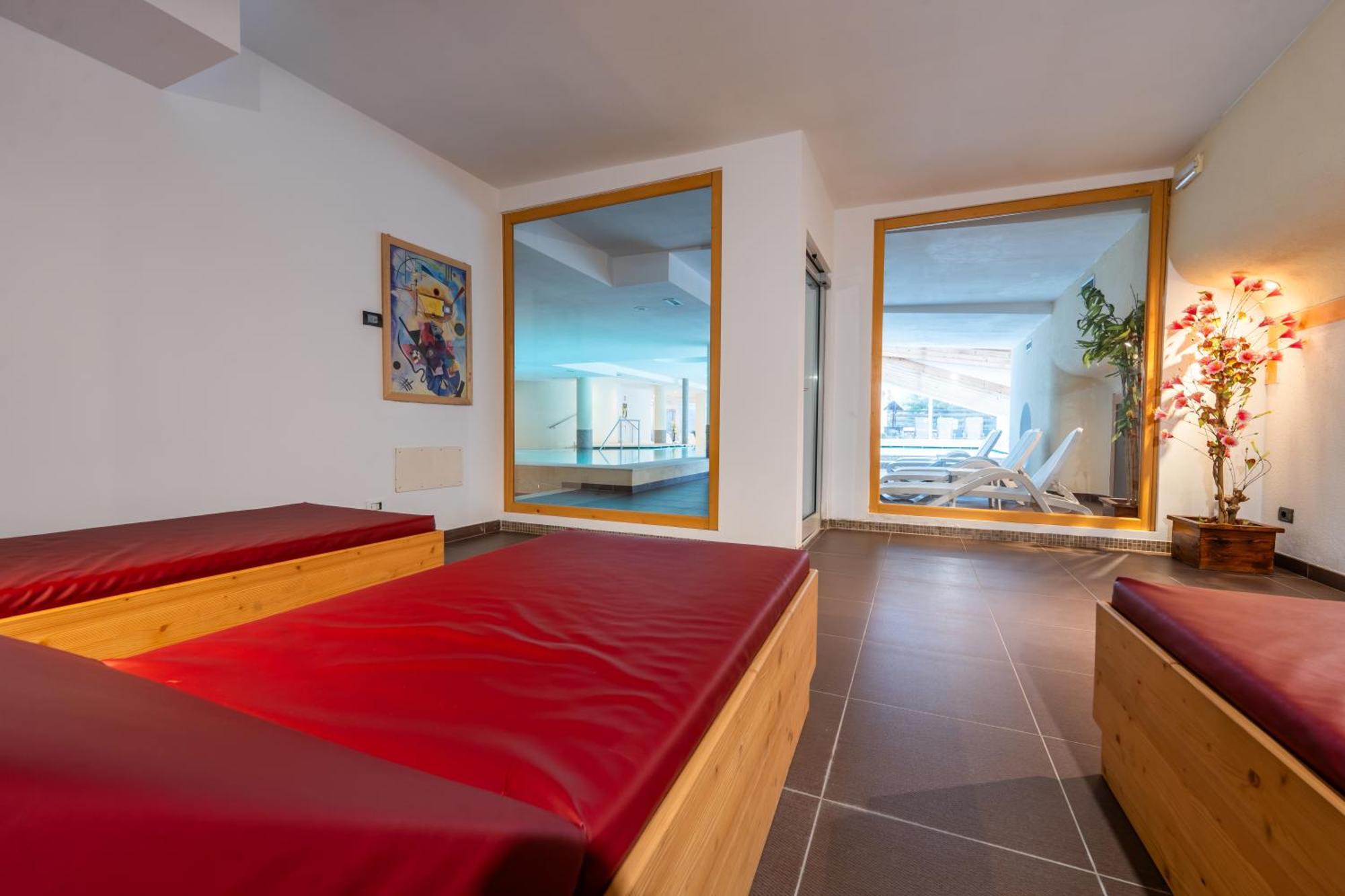 Alpine Mugon Hotel Vason Exteriör bild